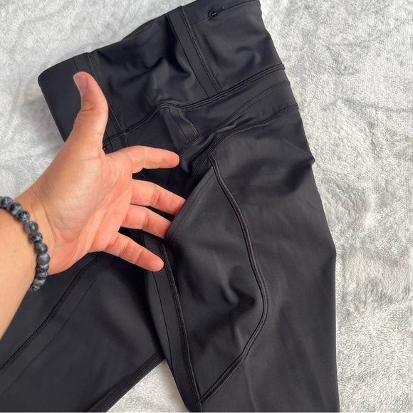 ATHLETA Vitality Rib 7/8 Tight Black NWT - Picture 10 of 11